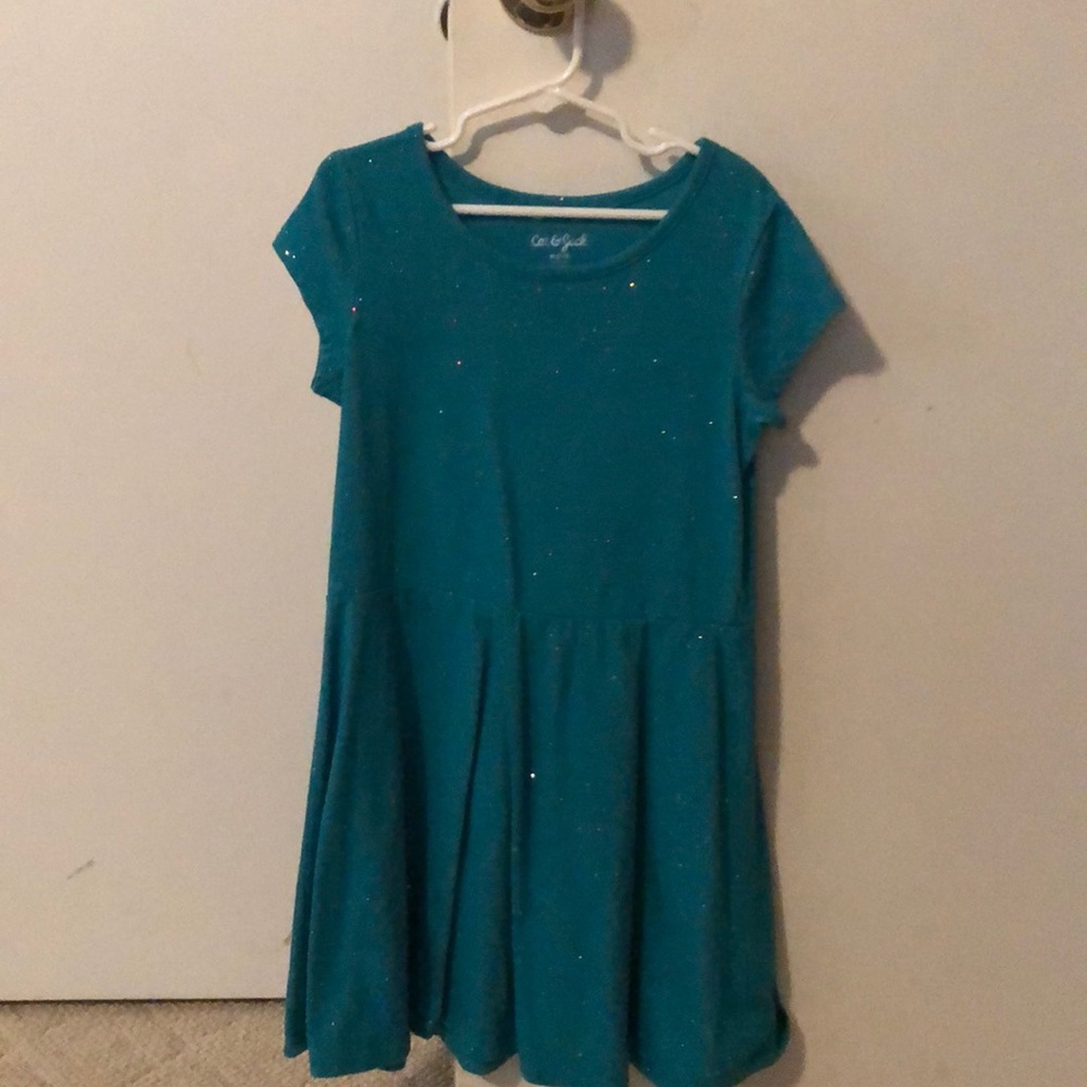 Girls dress